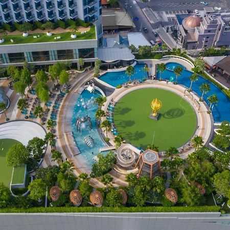Grande Centre Point Pattaya Otel Dış mekan fotoğraf